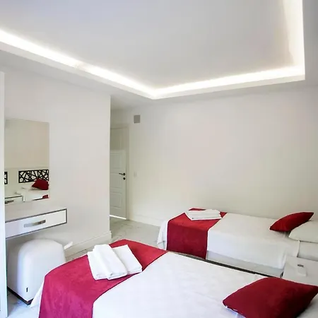 Islamlar Sleeps 4 Pool Air Con Wifi 别墅 *